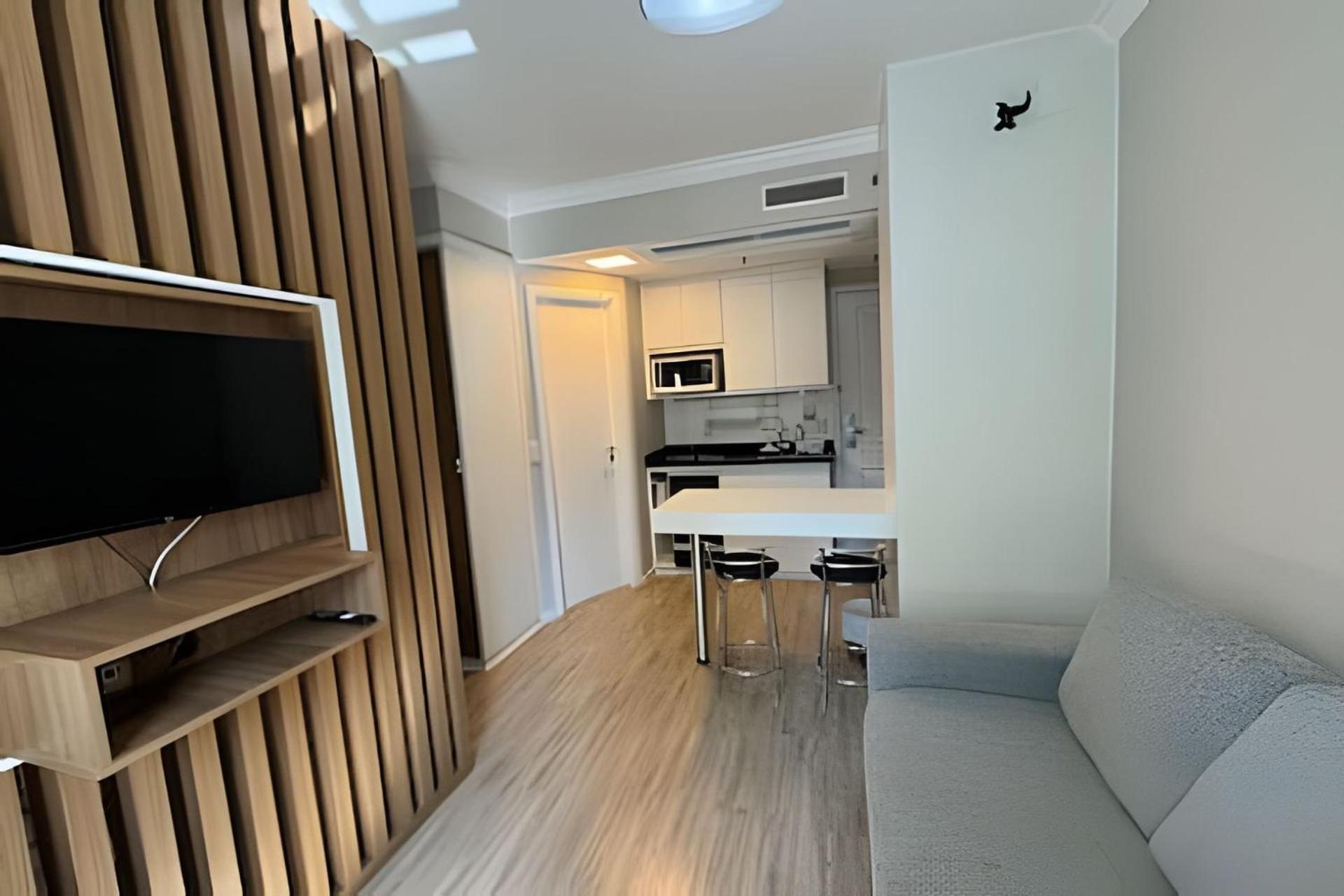 Flat Bem Localizado Na Regiao De Pinheiros!