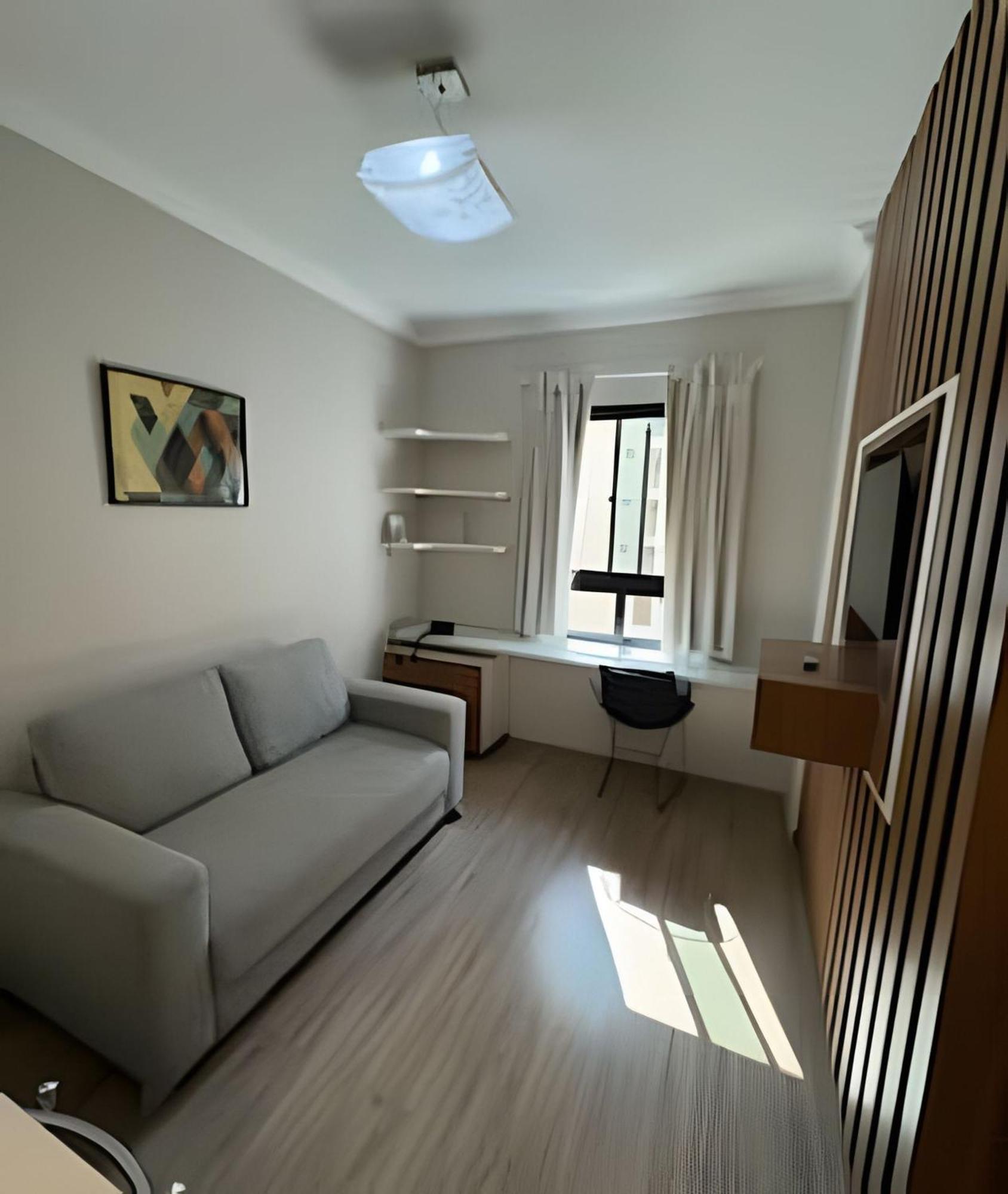 Flat Bem Localizado Na Regiao De Pinheiros! São Paulo