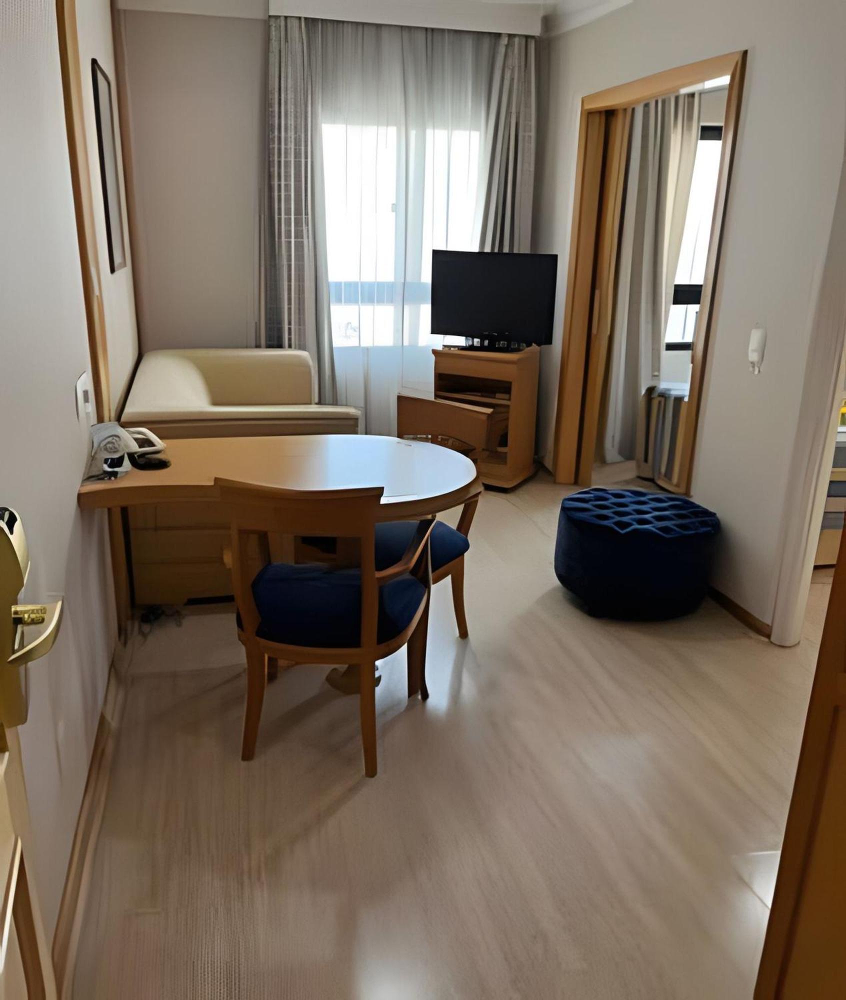 Flat Bem Localizado Na Regiao De Pinheiros! São Paulo