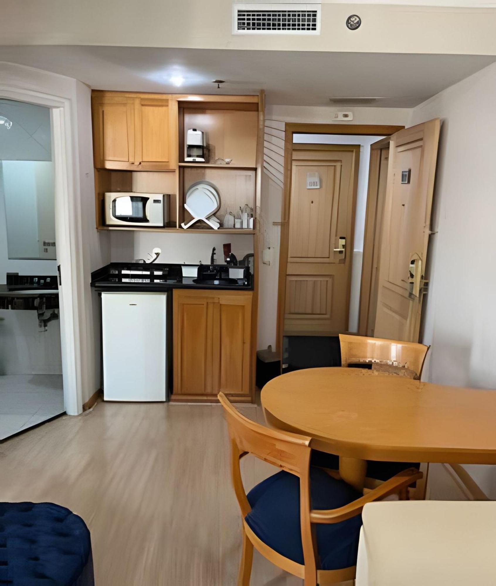 Apartamento Flat Bem Localizado Na Regiao De Pinheiros!